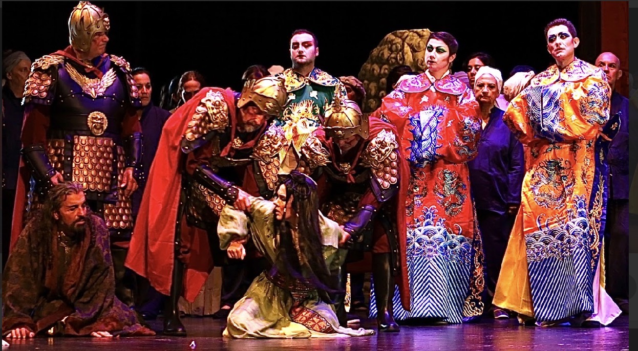 Turandot al Teatro della Pergola, Firenze: fotografia di scena di Alessandro Cavallini